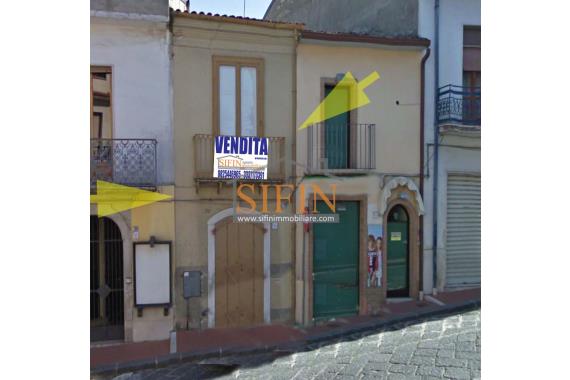 Casa singola  - Vendita - Mirabella Eclano (AV)