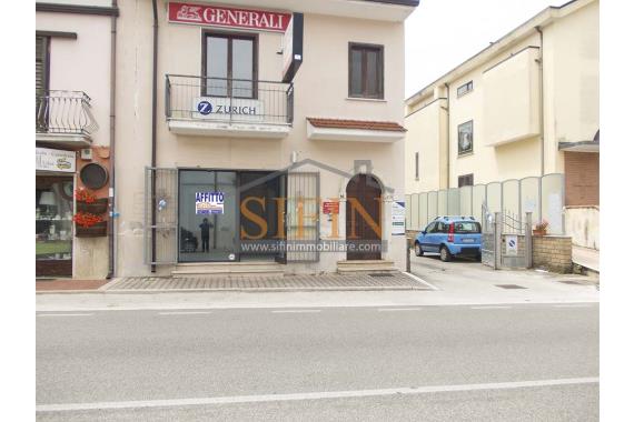 Locale Commerciale - Affitto - Mirabella Eclano (AV)