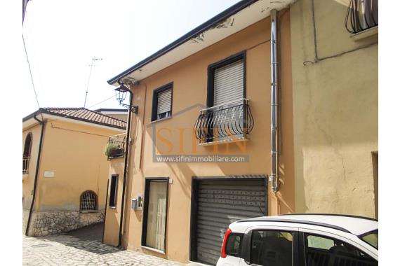 Casa singola - Vendita - San Nicola Baronia (AV)