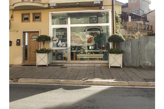 Locale Commerciale - Affitto - Grottaminarda(AV)