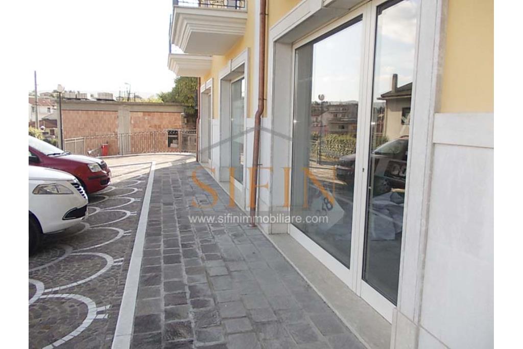 Appartamento con 4 posti auto - appartamento di nuova costruzione in vendita a Grottaminarda di mq. 75,00. ca oltre deposito di mq. 35,00 