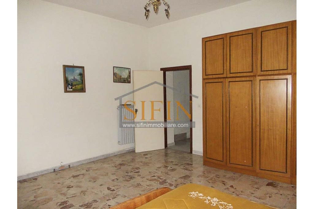 Casa Singola - Casa singola in vendita a Paternopoli (AV) in via Modestino composta da 4 vani e bagno