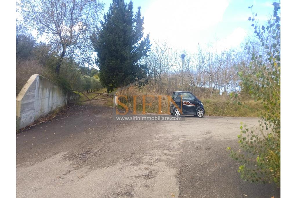 Terreno Edificabile - Grottaminarda (AV) su S.S. 90, in prossimit della rotonda che porta alla futura stazione dll'alta velocit 