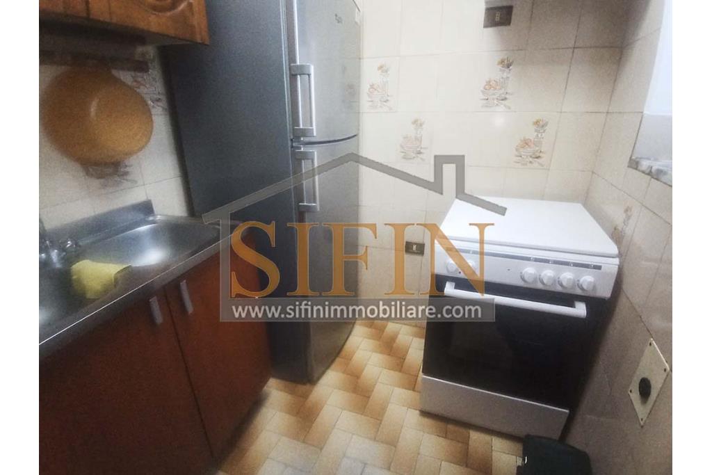 Casa con garage - Carife (AV), via Madonna delle Grazie, a pochi passi da piazza San Giovanni, proponiamo in vendita casa di complessivi mq. 98,00