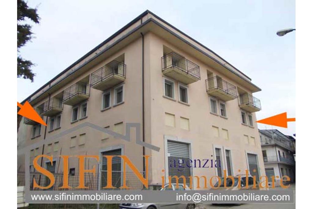 Appartamento 5 vani - GROTTAMINARDA (AV) in zona centralissima, via Largo Mercato, proponiamo in vendita appartamento di nuova costruzione di mq. 160,00 ca.