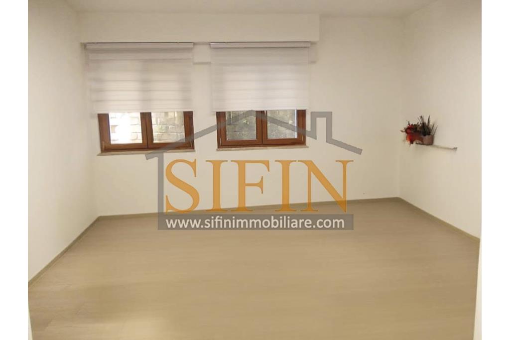 Appartamento Piano Terra - Grottaminarda (AV) in zona semicentrale (via D. Cimarosa) proponiamo in vendita appartamento di nuova costruzione di complessivi mq. 215,00 ca. ubicato al piano terra