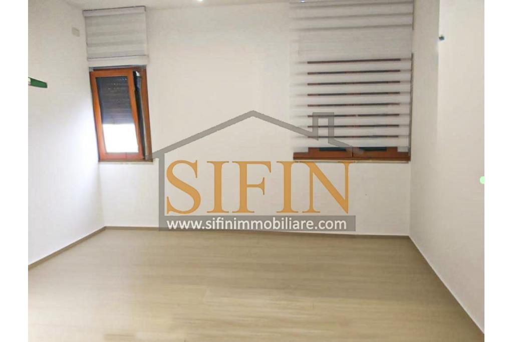 Appartamento Piano Terra - Grottaminarda (AV) in zona semicentrale (via D. Cimarosa) proponiamo in vendita appartamento di nuova costruzione di complessivi mq. 215,00 ca. ubicato al piano terra