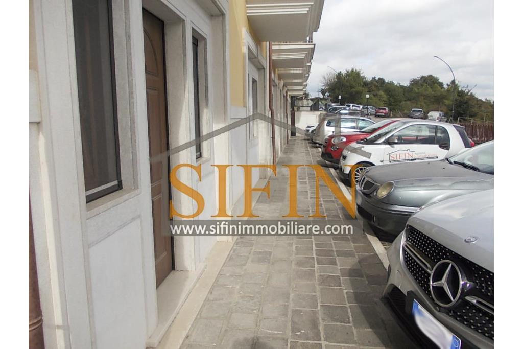 Appartamento Piano Terra - Grottaminarda (AV) in zona semicentrale (via D. Cimarosa) proponiamo in vendita appartamento di nuova costruzione di complessivi mq. 215,00 ca. ubicato al piano terra