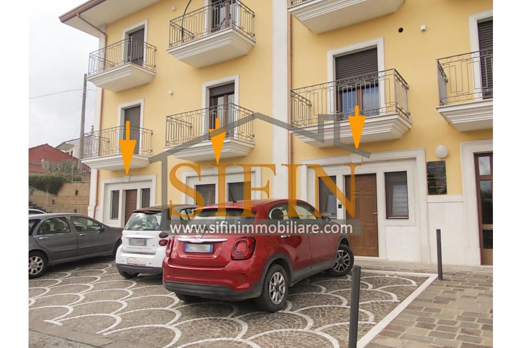 Appartamento Piano Terra - Grottaminarda (AV) in zona semicentrale (via D. Cimarosa) proponiamo in vendita appartamento di nuova costruzione di complessivi mq. 215,00 ca. ubicato al piano terra