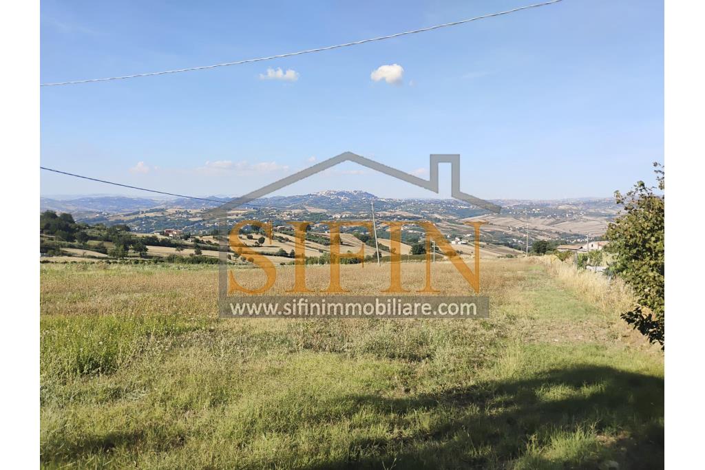 Terreno Edificabile - Grottaminarda, contrada Bosco, proponiamo in vendita terreno edificabile di mq. 4.000,00 ca. in zona molto panoramica
