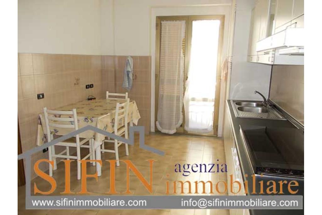Villa con Giardino - Villa di mq. 350,00 con giardino vendita Frigento localit Pagliara