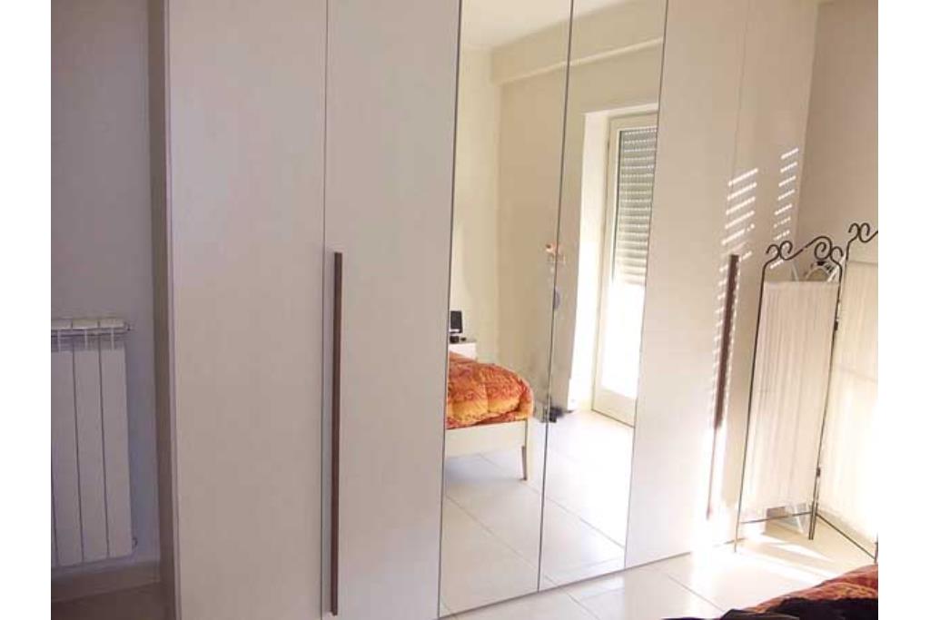 Appartamento con due garages - appartamento mq 150,00 con due garage in vendita ad ariano irpino