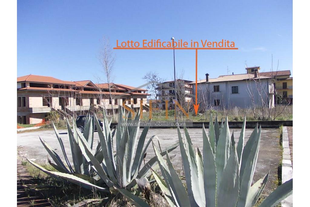 Terreno Edificabile - Lotto edificabile di mq. 1.000,00 ca. in vendita a  Ventivano (AV)