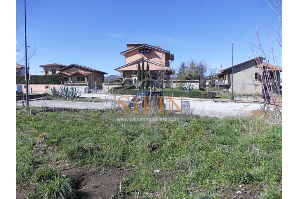 Terreno Edificabile - Lotto edificabile di mq. 1.000,00 ca. in vendita a  Ventivano (AV)