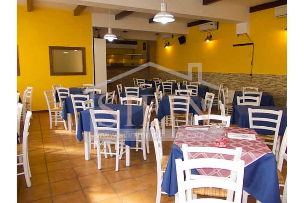 Ristorante Pizzeria Braceria - Grottaminarda, proponiamo in locazione ristorante pizzeria con piccola braceria