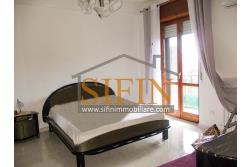 Appartamento con garage - Sturno (AV) via Raffaello, a soli 850 metri da piazza Municipio, proponiamo in vendita appartamento di complessi mq. 180,00 oltre balconi e box auto di mq. 15,00 ca.