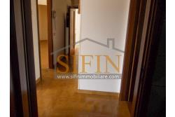 Palazzina con giardino - Carife, via Contardi, in posizione sovrastante e panoramica, proponiamo in vendita palazzina di compressivi mq. 240,00