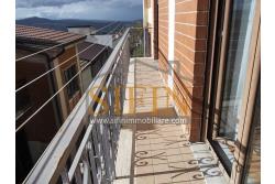 Palazzina con giardino - Carife, via Contardi, in posizione sovrastante e panoramica, proponiamo in vendita palazzina di compressivi mq. 240,00