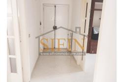 Appartamento con garage - Fontanarosa Rione Matteotti, nella prima periferia del paese, proponiamo in vendita un pratico e luminoso appartamento di mq. 94,00 ca. situato al secondo piano di una piccola palazzina composta da soli 4 appartamenti.